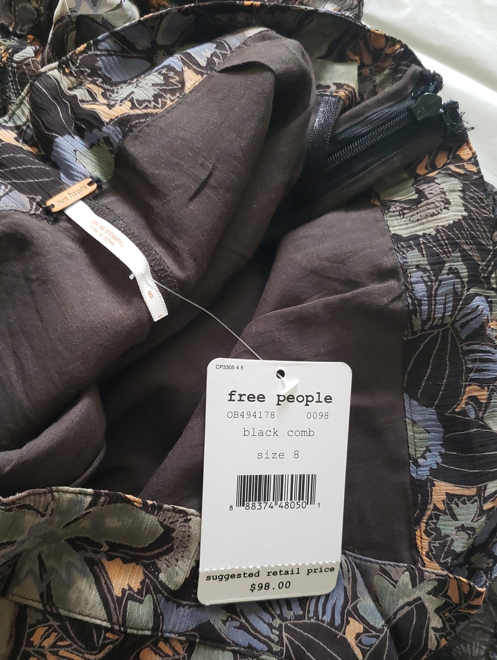 Free People New Skirt AROUND THE WORLD Printed Ruffled Women's Sz 8 🎉HP🎉 - Picture 9 of 16